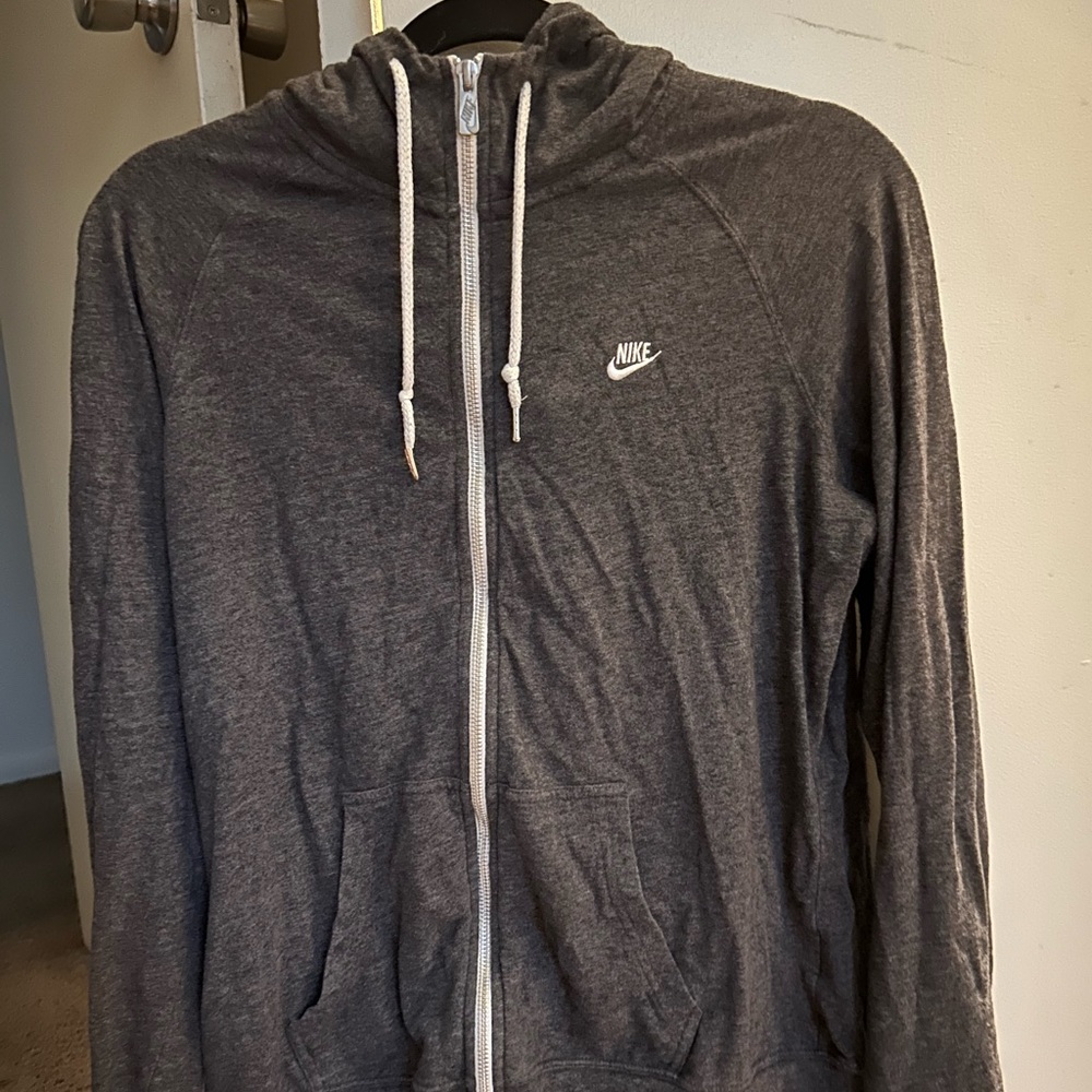 Lightweight hoodie